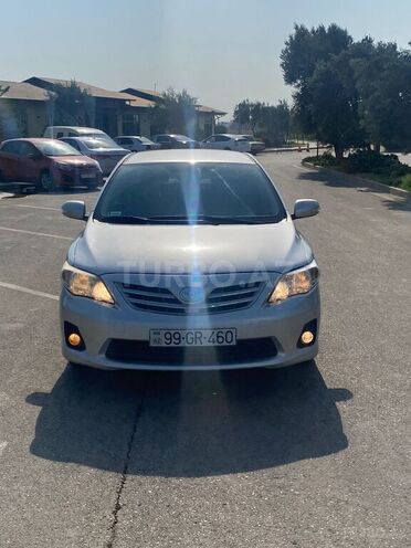 Toyota Corolla 2010, 250,000 km - 1.4 l - Bakı