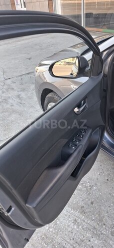 Hyundai Accent 2019, 120,600 km - 1.6 л - Bakı