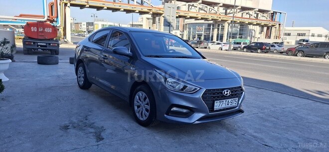 Hyundai Accent 2019, 120,600 km - 1.6 л - Bakı