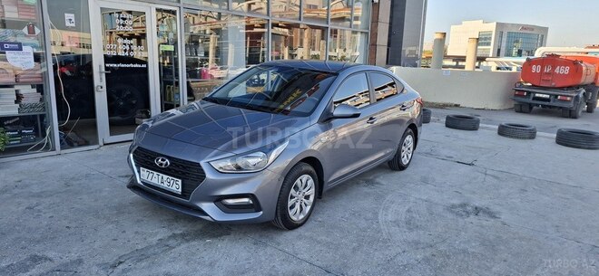 Hyundai Accent 2019, 120,600 km - 1.6 л - Bakı