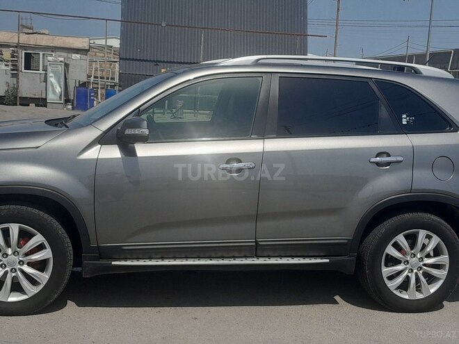 Kia Sorento 2011, 296,000 km - 2.0 l - Bakı