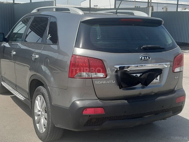 Kia Sorento 2011, 296,000 km - 2.0 l - Bakı