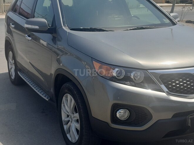Kia Sorento 2011, 296,000 km - 2.0 l - Bakı