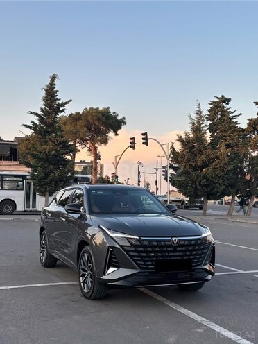 Changan  2025, 5,000 km - 1.5 л - Bakı