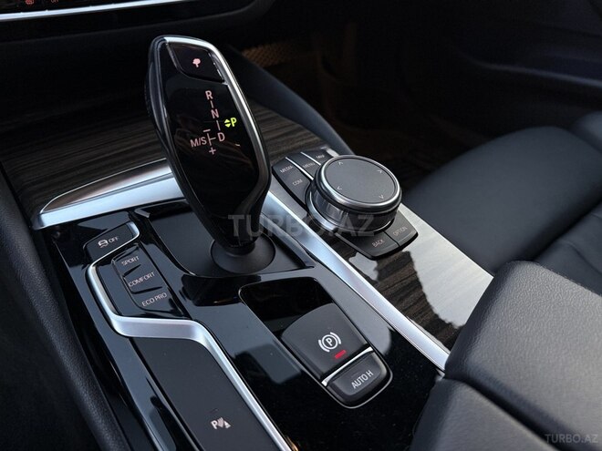 BMW 530 2019, 80,000 km - 2.0 l - Bakı
