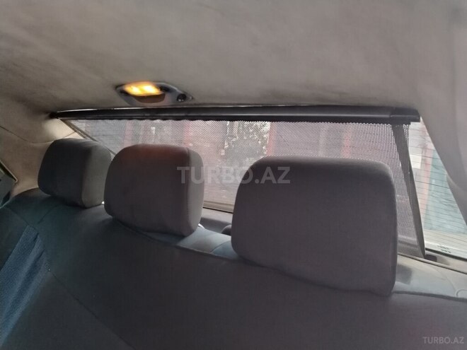 Mercedes E 220 1999, 318,312 km - 2.2 l - Şirvan