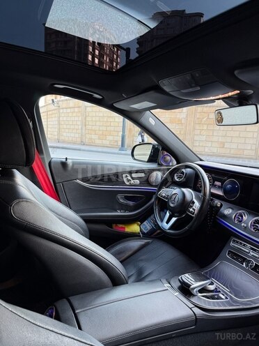Mercedes E 300 4MATIC 2018, 92,750 km - 2.0 л - Bakı
