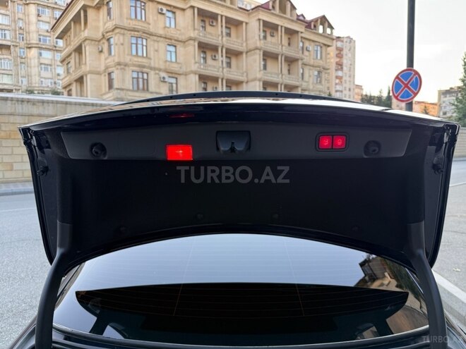 Mercedes E 300 4MATIC 2018, 92,750 km - 2.0 л - Bakı