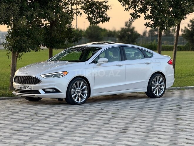 Ford Fusion (North America) 2017, 140,100 km - 2.0 л - Bakı