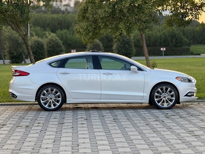Ford Fusion (North America) 2017, 140,100 km - 2.0 л - Bakı