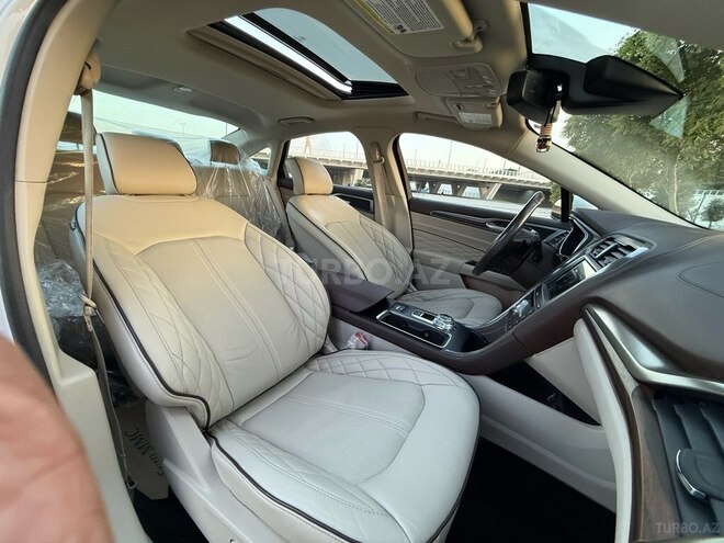 Ford Fusion (North America) 2017, 140,100 km - 2.0 л - Bakı