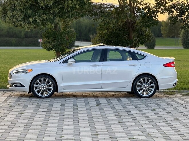 Ford Fusion (North America) 2017, 140,100 km - 2.0 л - Bakı