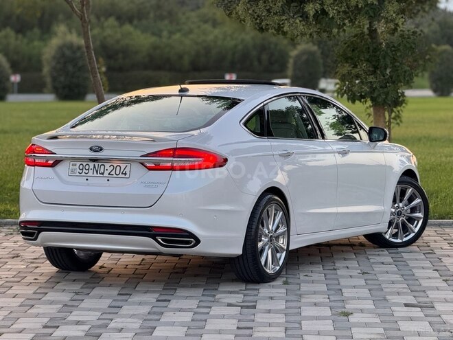 Ford Fusion (North America) 2017, 140,100 km - 2.0 л - Bakı