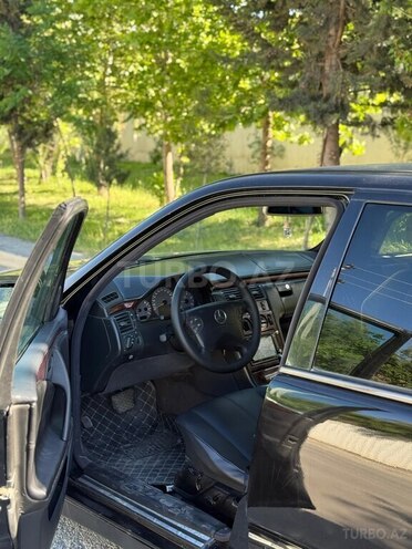 Mercedes E 220 2000, 480,000 km - 2.2 l - Mingəçevir