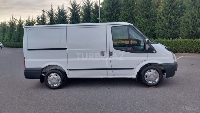 Ford Transit 2009, 184,000 km - 2.2 l - Şəki