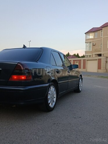 Mercedes C 240 1999, 269,000 km - 2.4 l - Sumqayıt