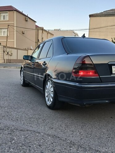 Mercedes C 240 1999, 269,000 km - 2.4 l - Sumqayıt