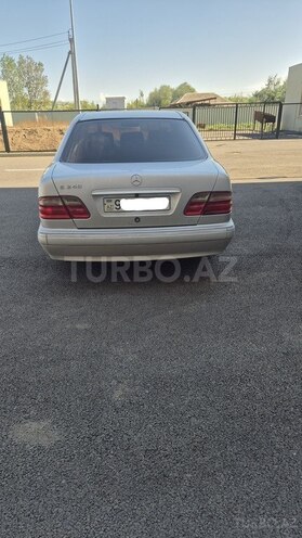 Mercedes E 240 1999, 309,235 km - 2.4 l - Sabirabad