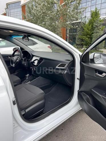 Hyundai Accent 2019, 136,000 km - 1.6 l - Bakı