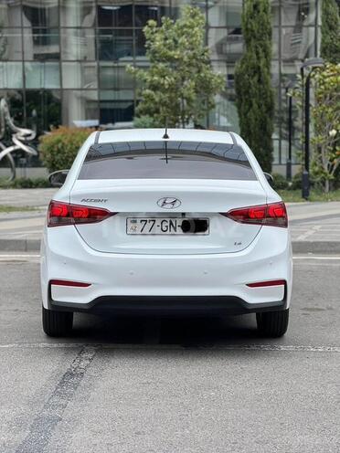 Hyundai Accent 2019, 136,000 km - 1.6 l - Bakı