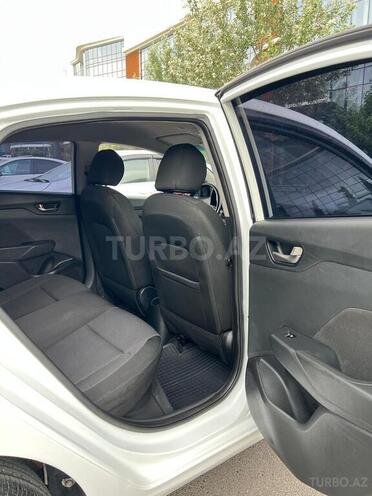 Hyundai Accent 2019, 136,000 km - 1.6 l - Bakı
