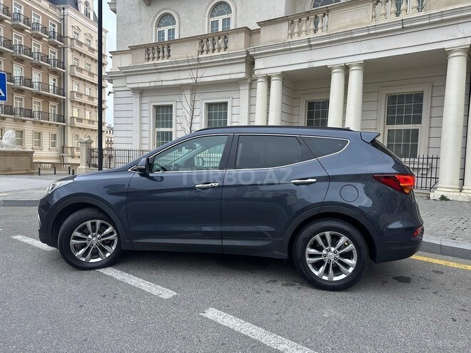 Hyundai Santa Fe 2017, 156,000 km - 2.0 л - Bakı