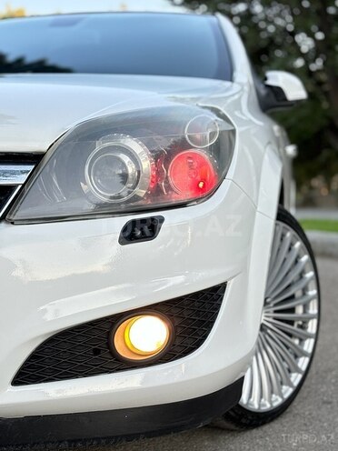 Opel Astra 2009, 230,000 km - 1.4 l - Bakı