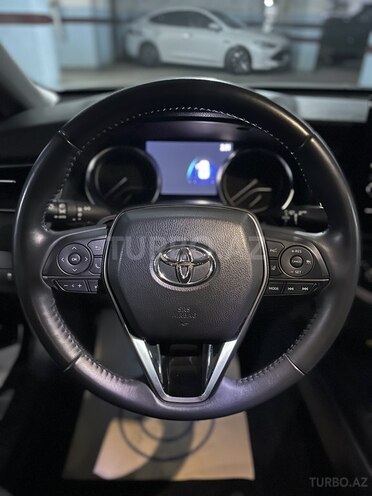 Toyota Camry 2023, 28,900 km - 2.5 l - Bakı