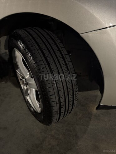 Toyota Auris 2010, 298,000 km - 1.4 l - Bakı