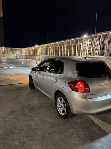 Toyota Auris 2010, 298,000 km - 1.4 l - Bakı