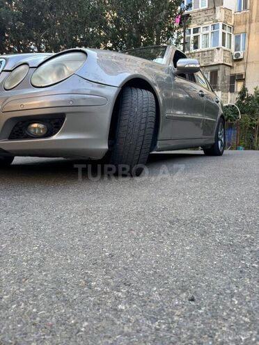 Mercedes E 220 2008, 330,000 km - 2.2 л - Bakı