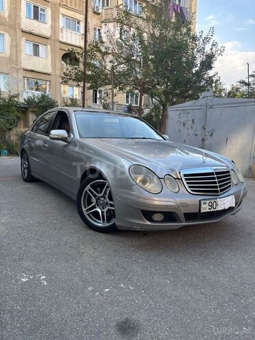 Mercedes E 220 2008, 330,000 km - 2.2 л - Bakı