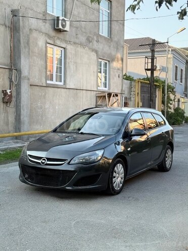Opel Astra 2015, 178,000 km - 1.4 l - Bakı