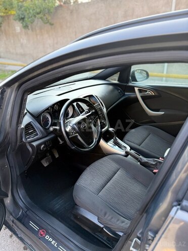 Opel Astra 2015, 178,000 km - 1.4 l - Bakı