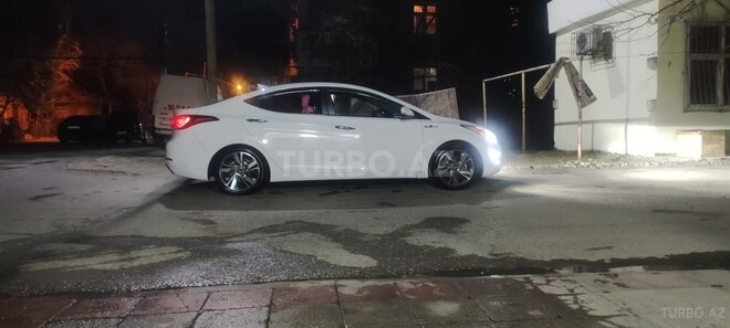 Hyundai Avante 2014, 172,000 km - 1.6 l - Bakı