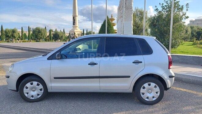 Volkswagen Polo 2008, 145,037 km - 1.4 l - Gəncə