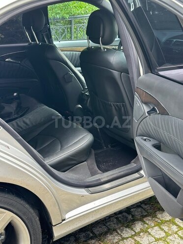 Mercedes E 320 2002, 269,100 km - 3.2 l - Bakı
