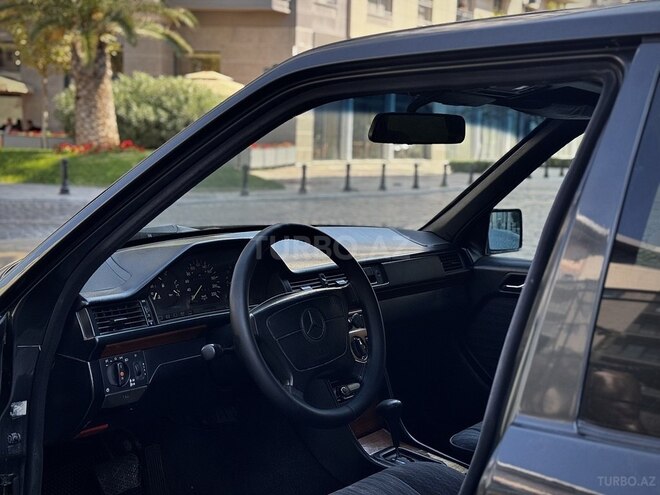 Mercedes 230 E 1991, 422,555 km - 2.3 л - Bakı