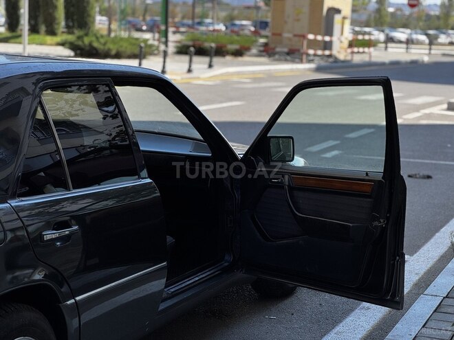 Mercedes 230 E 1991, 422,555 km - 2.3 л - Bakı