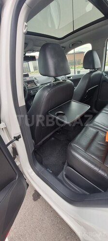 Volkswagen Tiguan 2011, 106,000 km - 2.0 l - Bakı