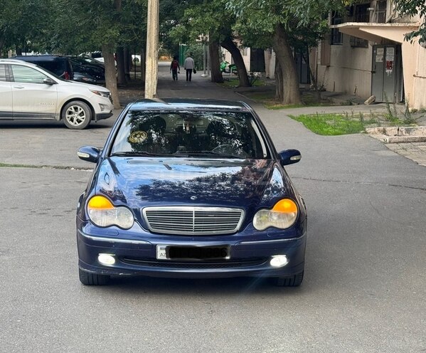 Mercedes C 240-2