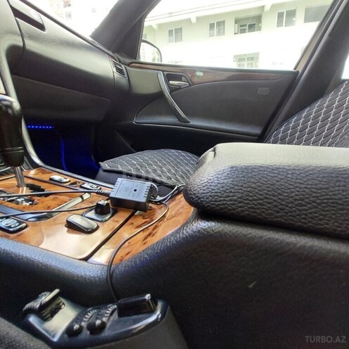 Mercedes E 270 2000, 399,000 km - 2.7 l - Bakı