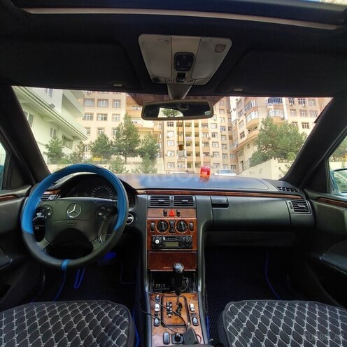 Mercedes E 270 2000, 399,000 km - 2.7 l - Bakı