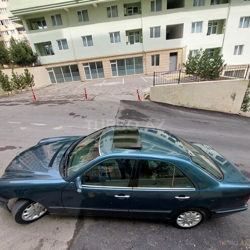 Mercedes E 270 2000, 399,000 km - 2.7 l - Bakı