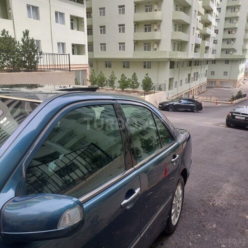 Mercedes E 270 2000, 399,000 km - 2.7 l - Bakı