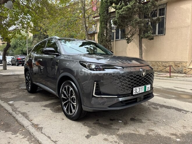 Changan CS 55 Plus 2025, 0 km - 1.5 л - Bakı