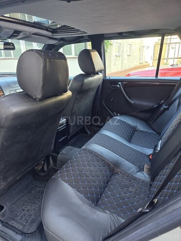 Mercedes C 200 1998, 325,000 km - 2.0 l - Quba
