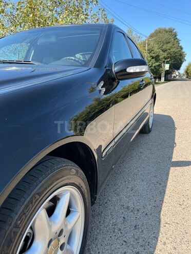 Mercedes C 240 2003, 276,266 km - 2.6 l - Bakı