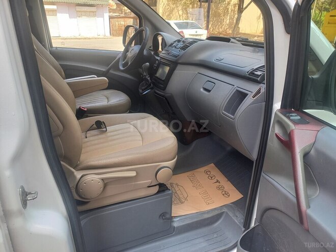 Mercedes  2006, 261,200 km - 2.1 l - Bakı