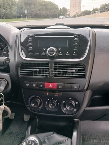 Fiat Doblo 2016, 198,370 km - 1.3 l - Bakı